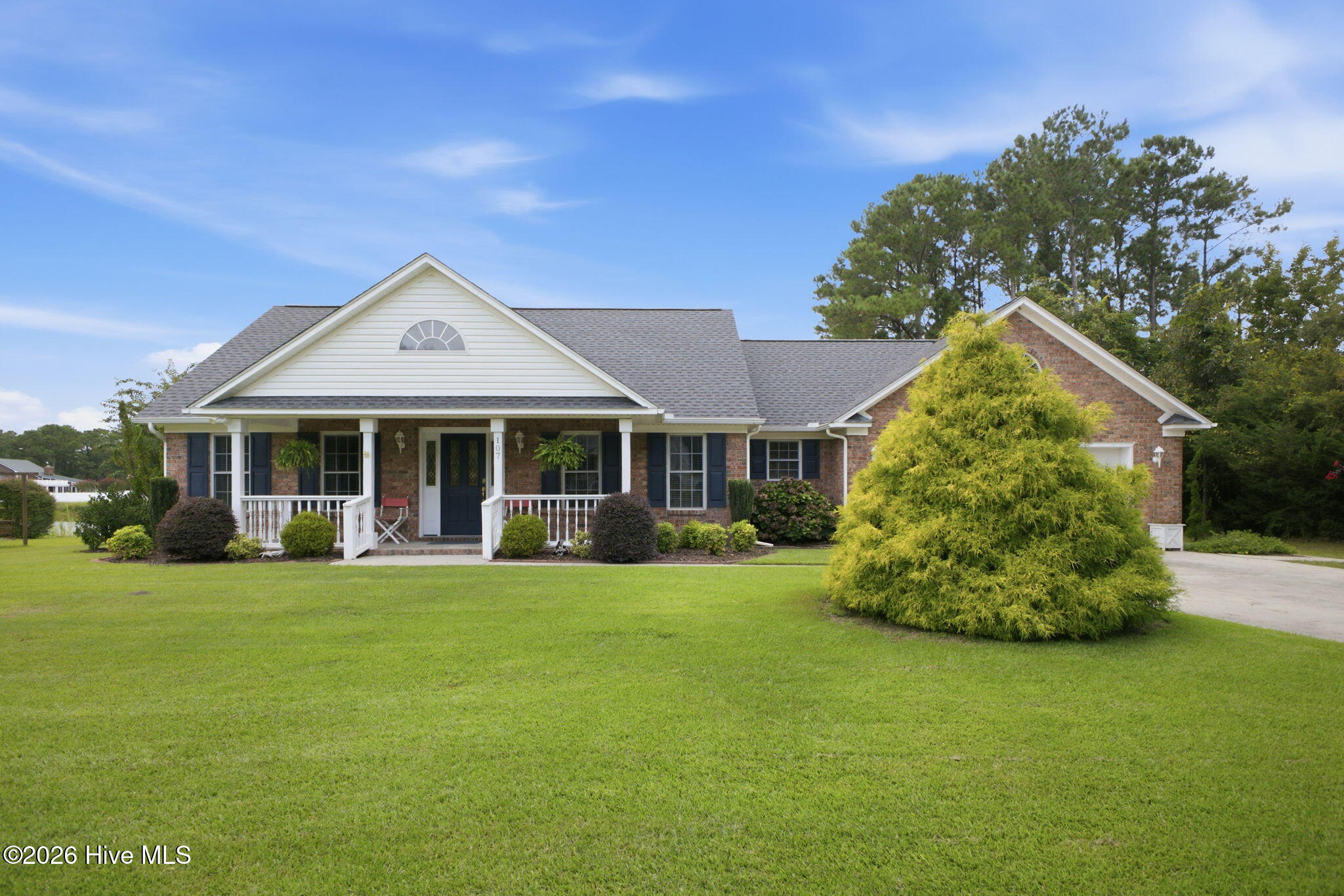 107 Silver Lake Court