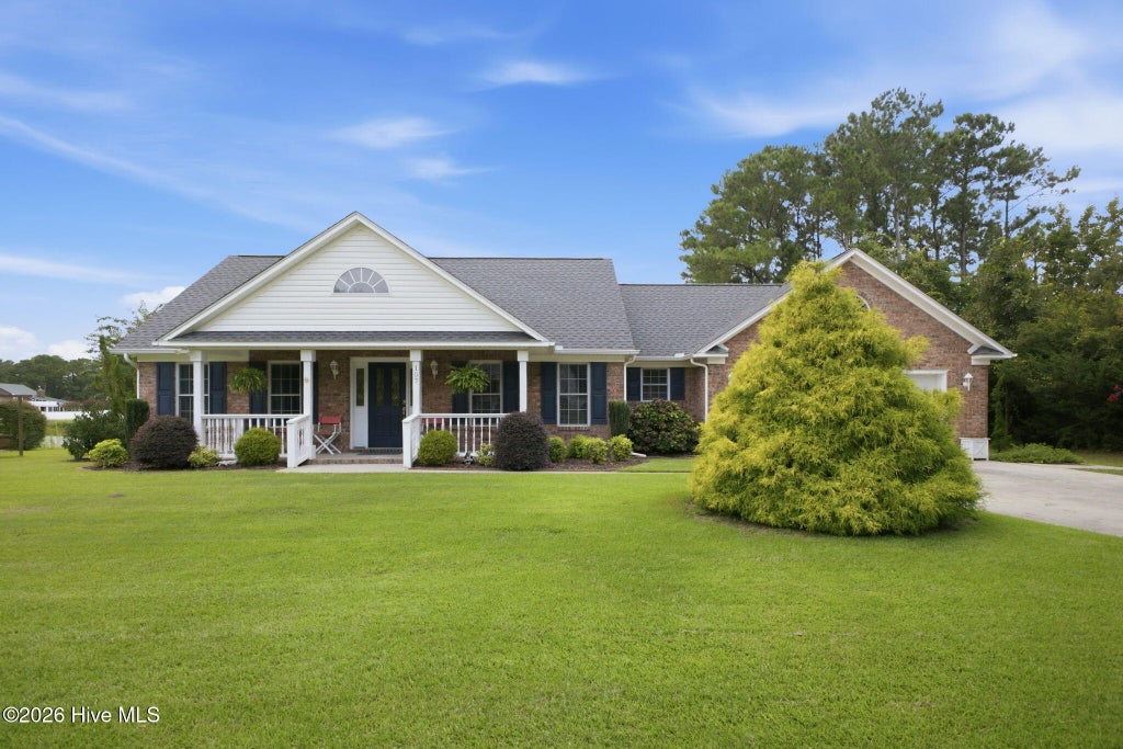 Photo of 107 Silver Lake Court, Peletier, NC 28584 (MLS # 100599736)