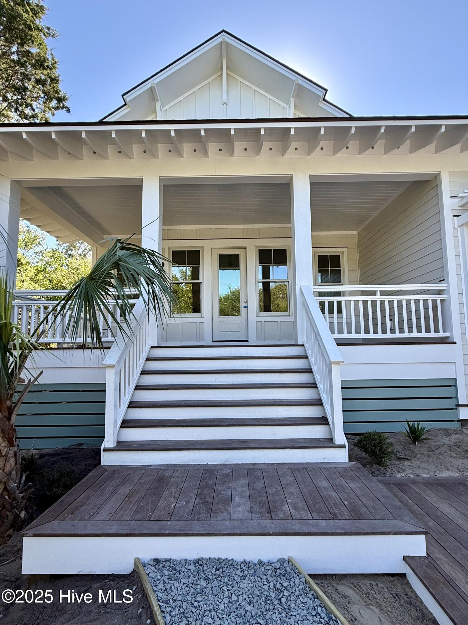 556 Chicamacomico Way