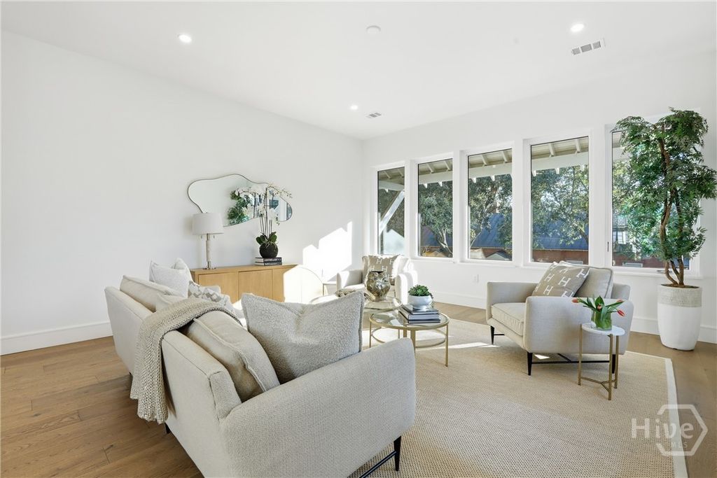 Photo of 104 Pearl Street, Savannah, GA 31401 (MLS # SA351791)