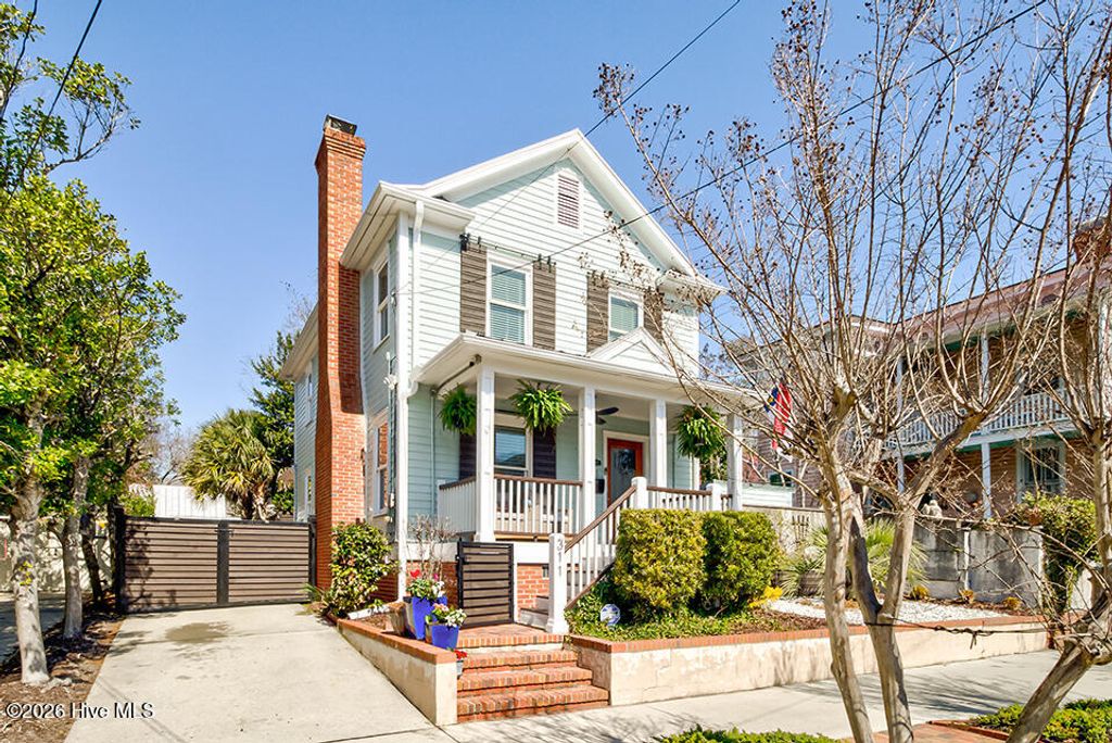Photo of 311 Nun Street, Wilmington, NC 28401 (MLS # 100557542)