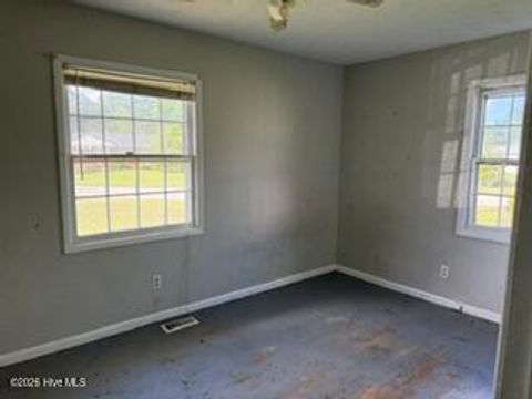 Tiny photo for 6 Cornell Drive, Jacksonville, NC 28546 (MLS # 100573750)