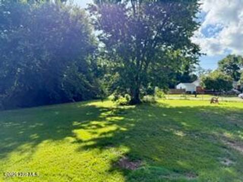 Tiny photo for 6 Cornell Drive, Jacksonville, NC 28546 (MLS # 100573750)