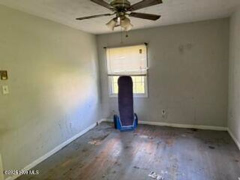 Tiny photo for 6 Cornell Drive, Jacksonville, NC 28546 (MLS # 100573750)