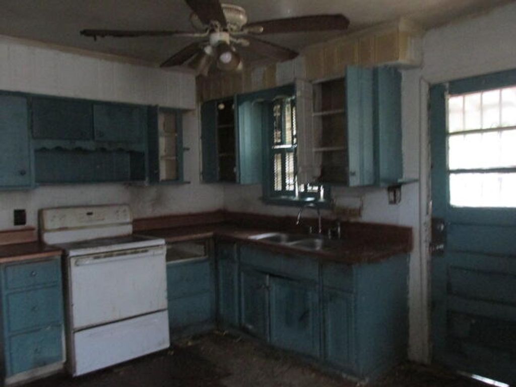 Photo of 1873 Kissingbower Road, Augusta, GA 30904 (MLS # 550678)