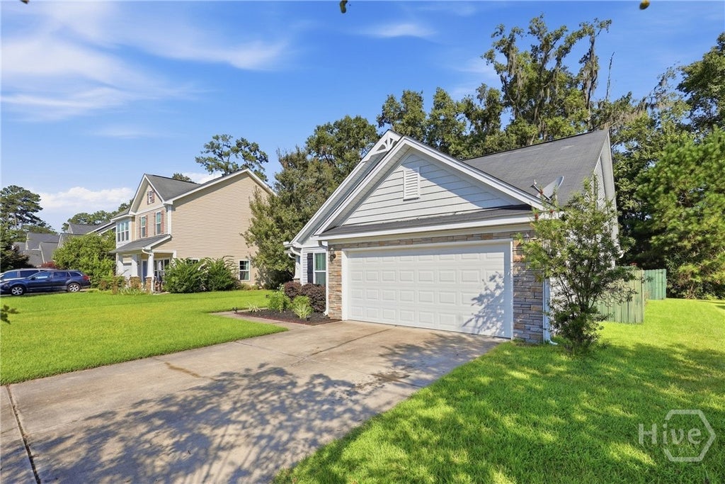 Photo of 620 Garden Hills Loop, Richmond Hill, GA 31324 (MLS # SA364693)