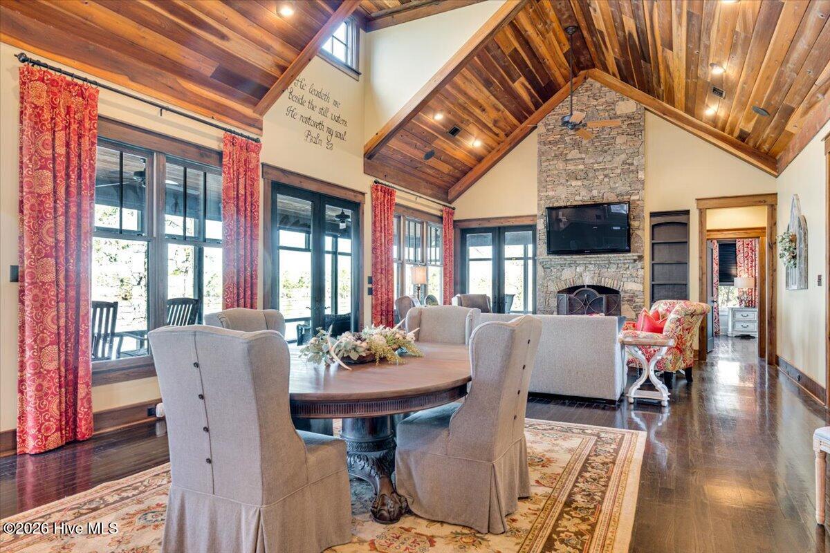 207 Breckenridge Lane