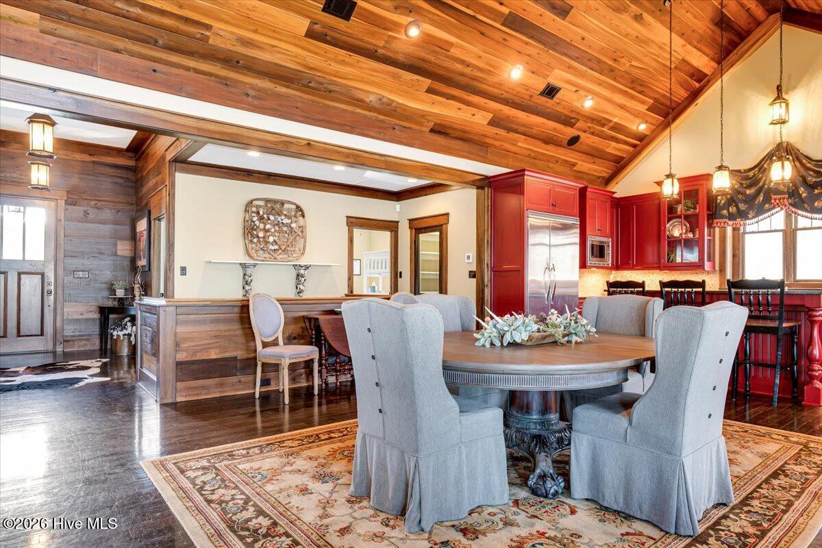 207 Breckenridge Lane