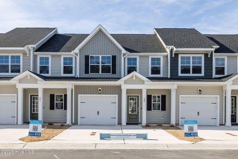 Townhouse For Sale - 227 Cline Way #UNIT 103, 1809 LIVE OAK<br/> Beaufort, NC 28516