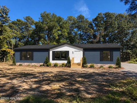 Mobile Home For Sale - 204 Grummen Road<br/> Cumberland County, Hope Mills, NC 28348