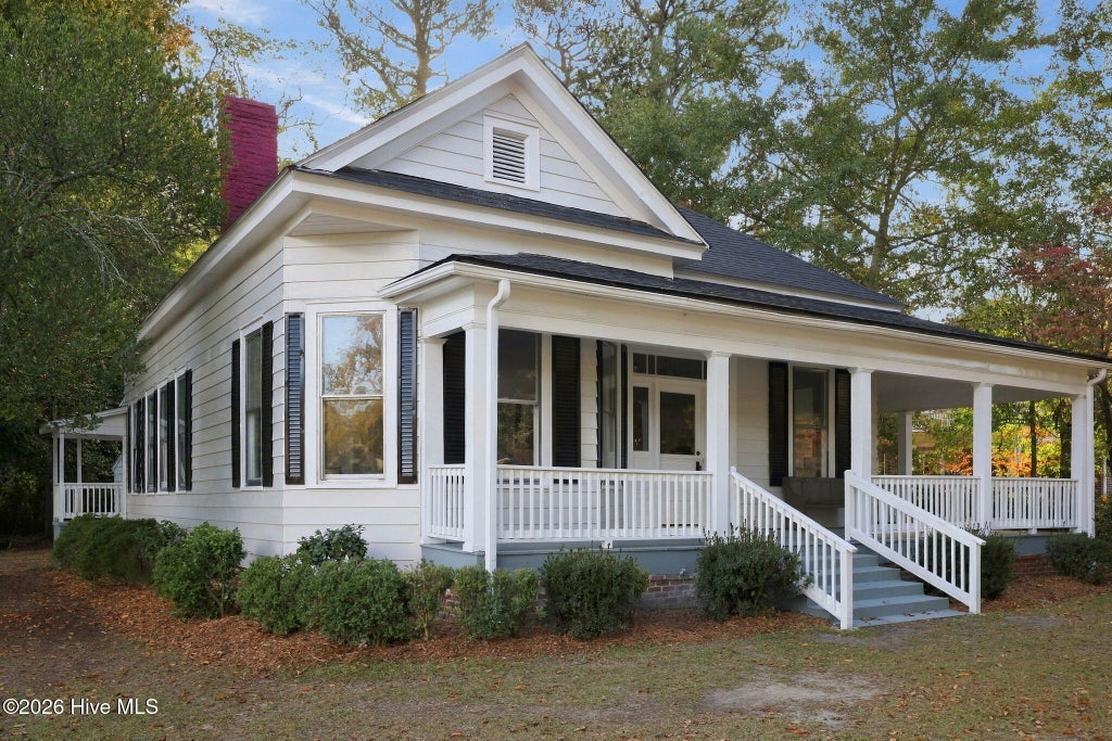 Photo of 1521 N Main Street, Scotland Neck, NC 27874 (MLS # 100613579)