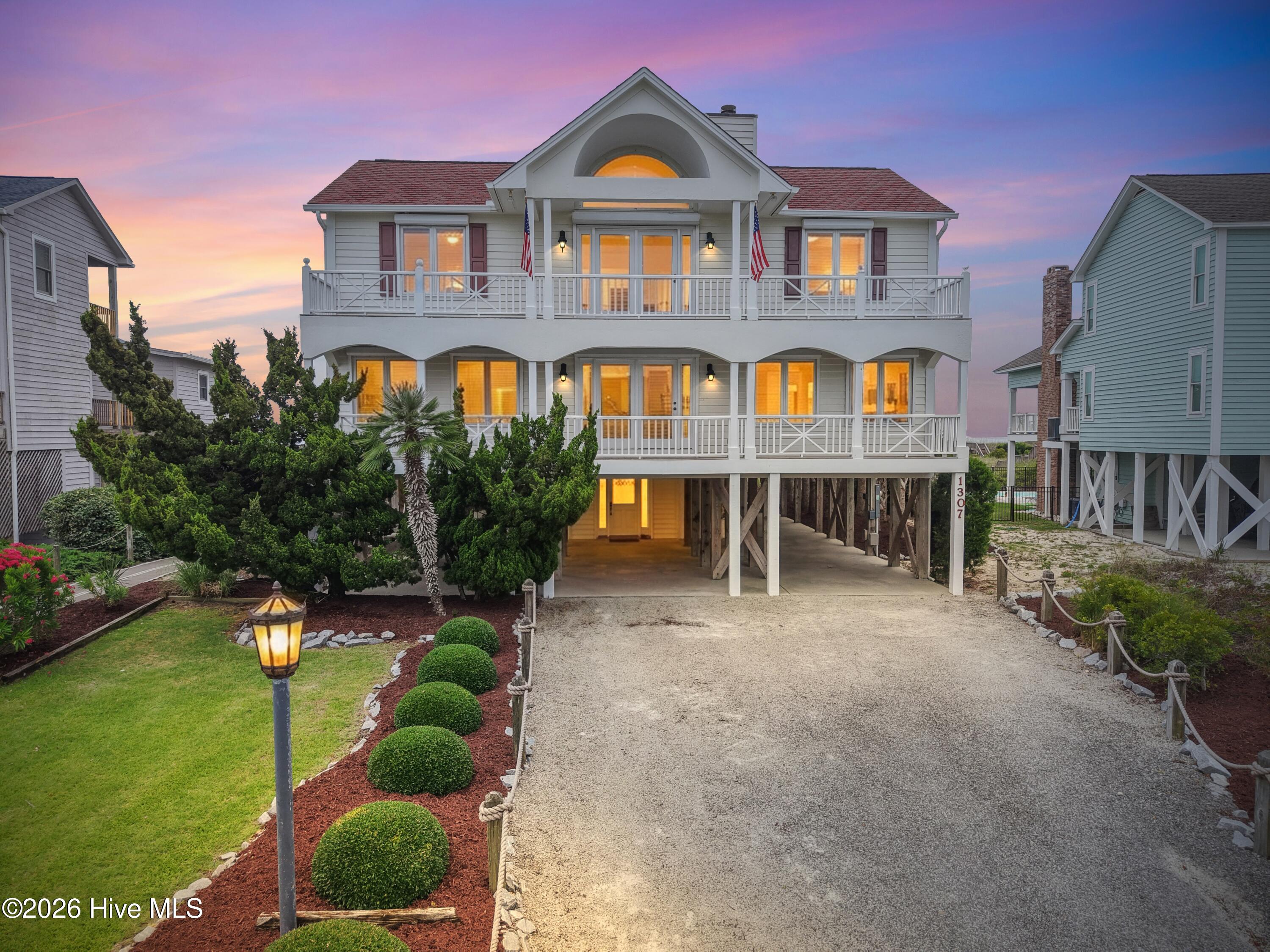 1307 Ocean Boulevard W