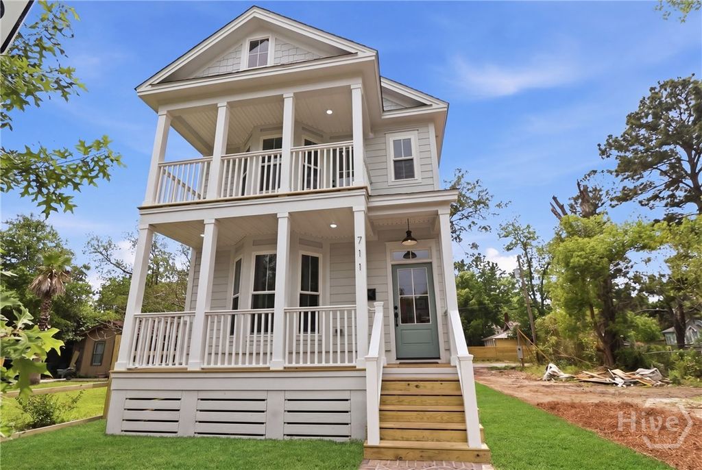 Photo of 711 E 36th Street, Savannah, GA 31401 (MLS # SA354189)