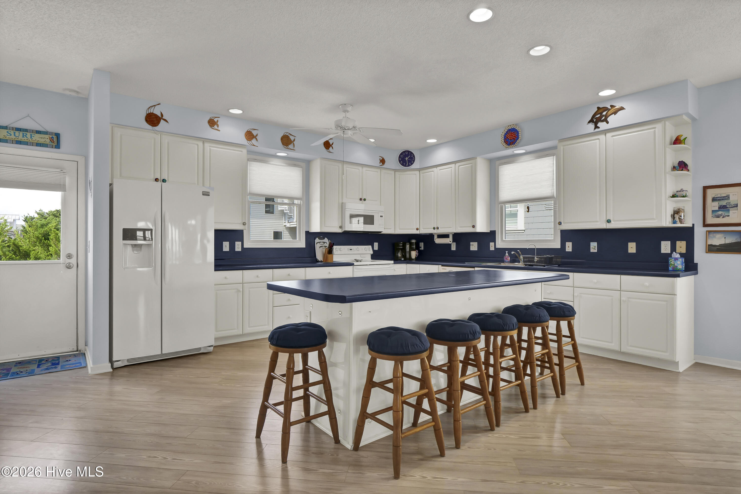 19 & 13 E Charlotte Street