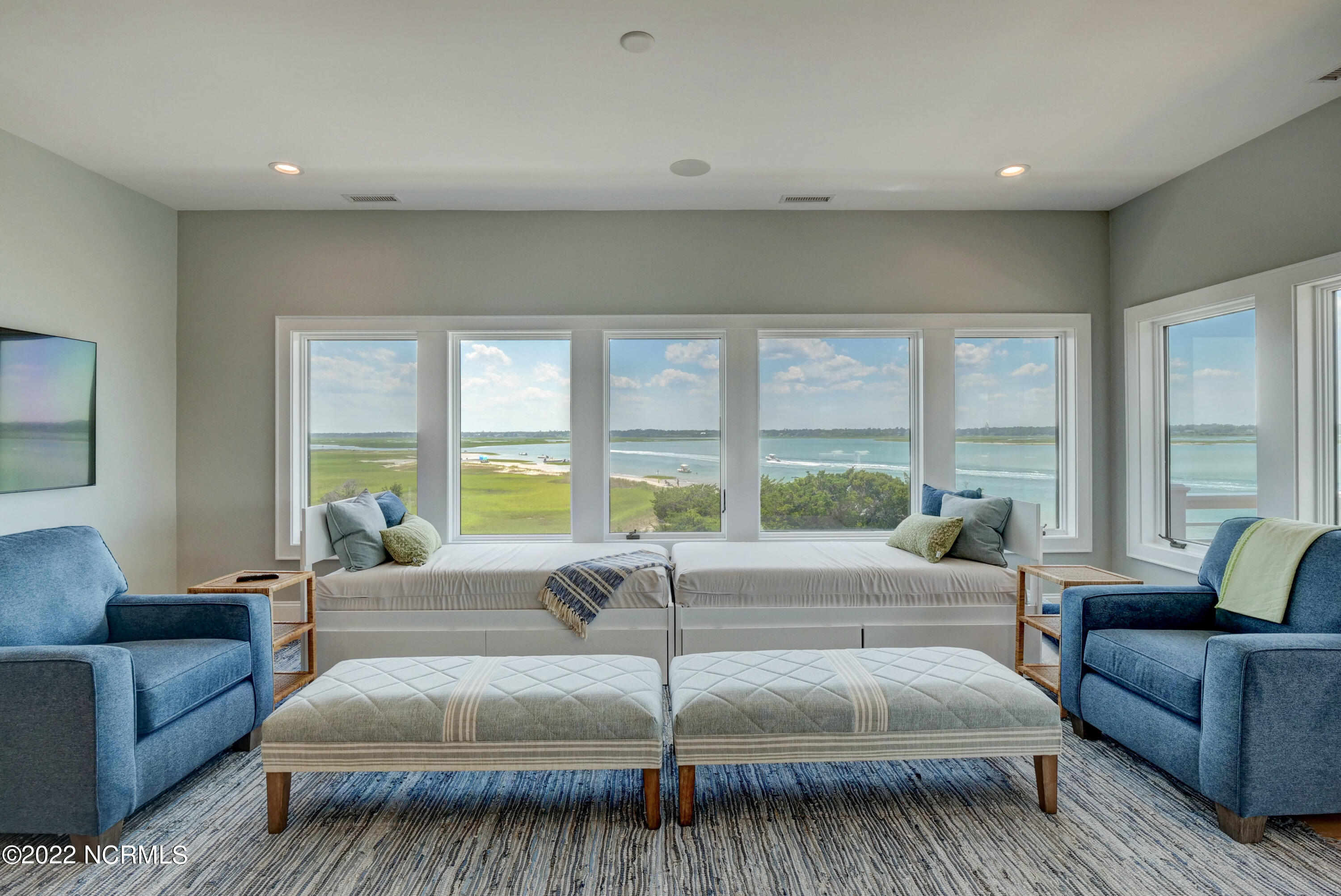 5 Oyster Catcher Road