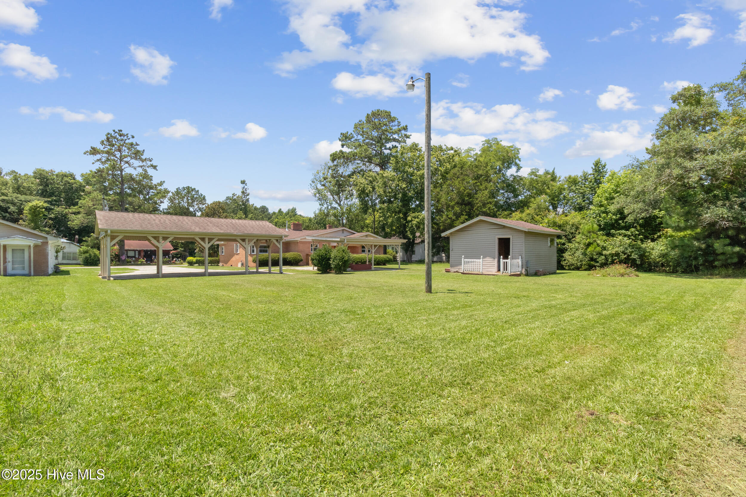 Burgaw, North Carolina 28425, United States, 3 Bedrooms Bedrooms, ,3 BathroomsBathrooms,Residential,Pending,256038