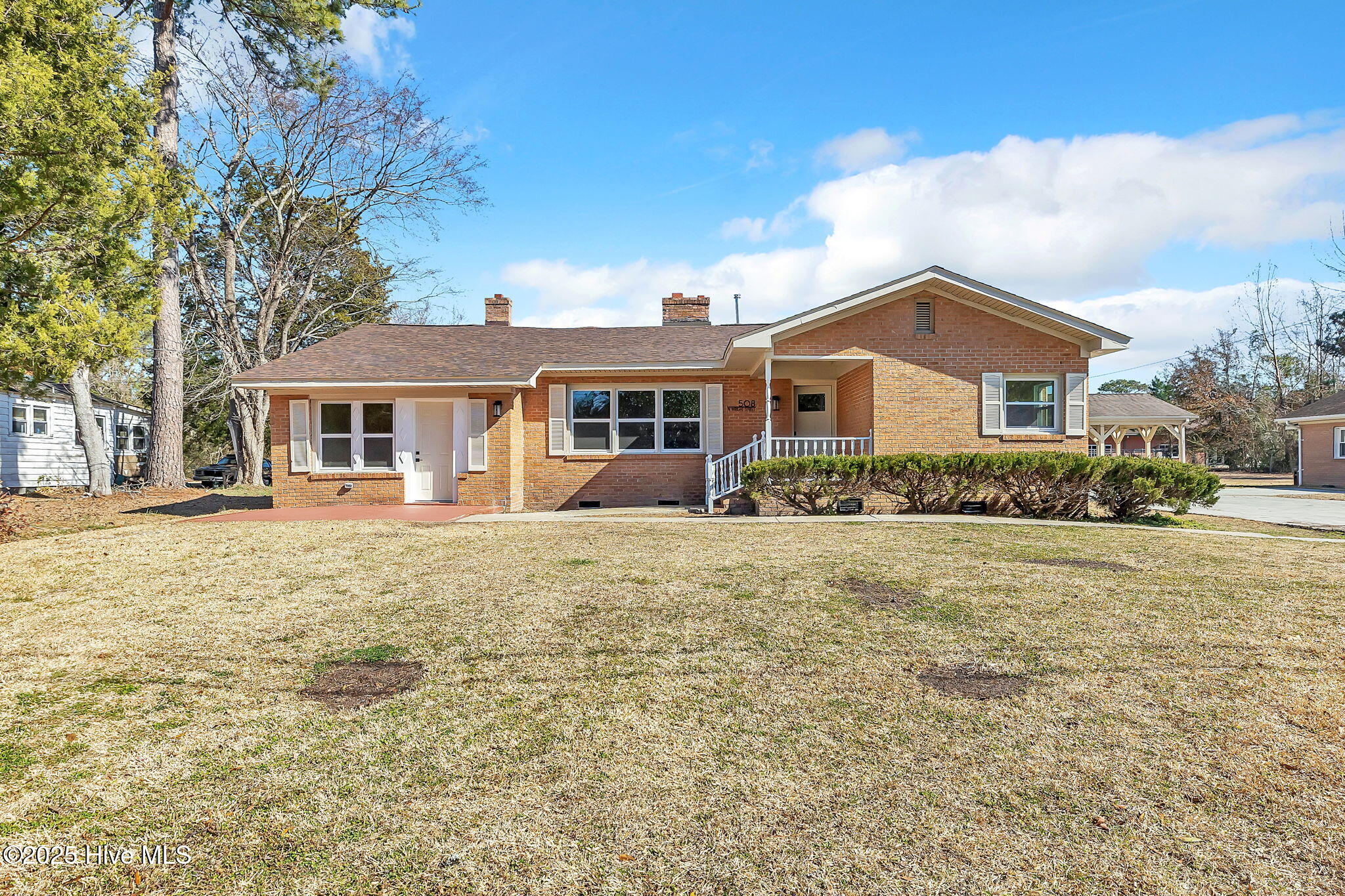 Burgaw, North Carolina 28425, United States, 3 Bedrooms Bedrooms, ,3 BathroomsBathrooms,Residential,Pending,256038