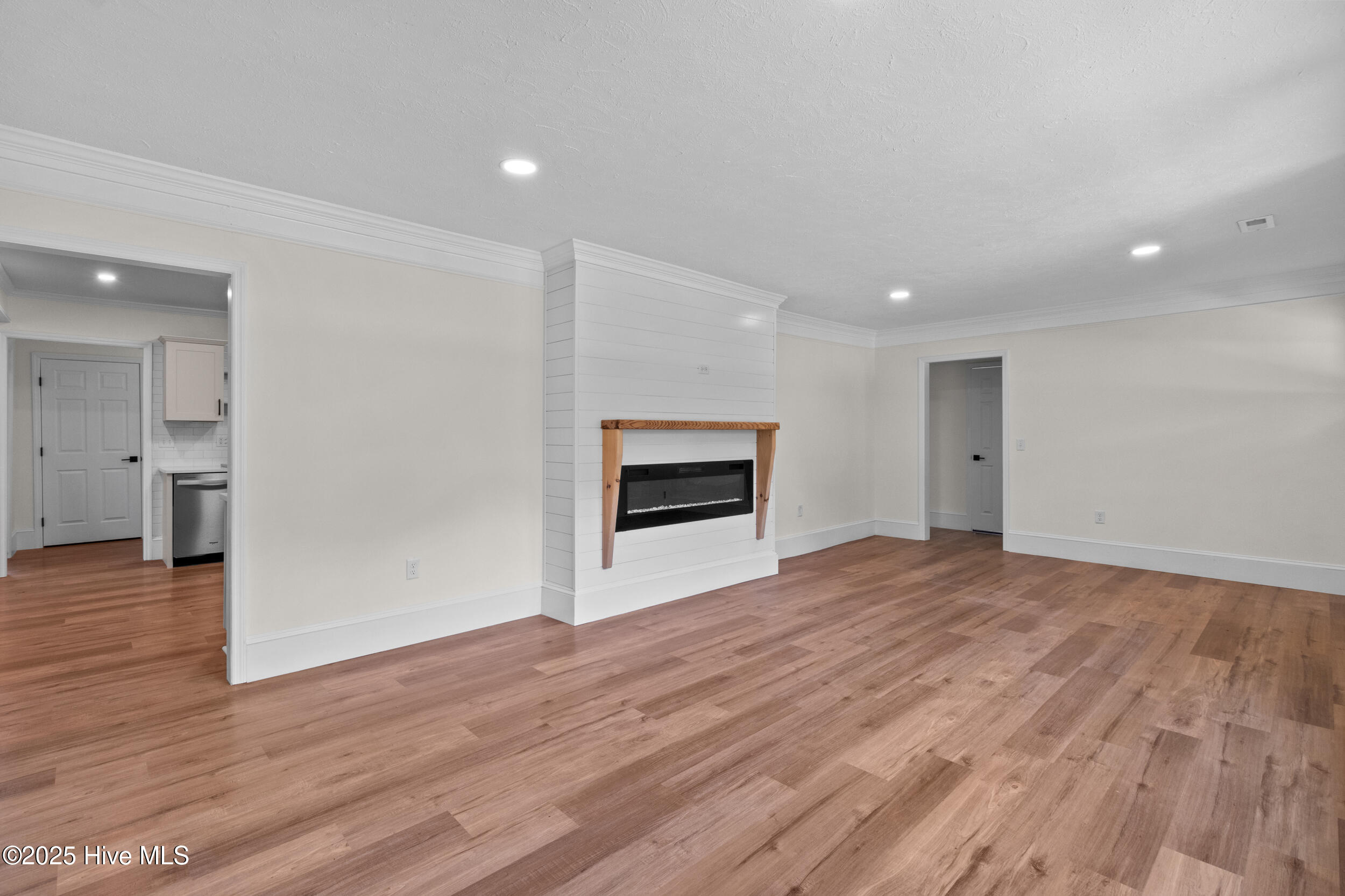 Burgaw, North Carolina 28425, United States, 3 Bedrooms Bedrooms, ,3 BathroomsBathrooms,Residential,Pending,256038