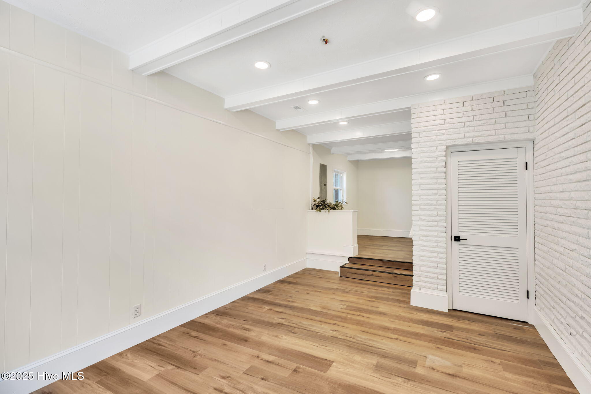 Burgaw, North Carolina 28425, United States, 3 Bedrooms Bedrooms, ,3 BathroomsBathrooms,Residential,Pending,256038