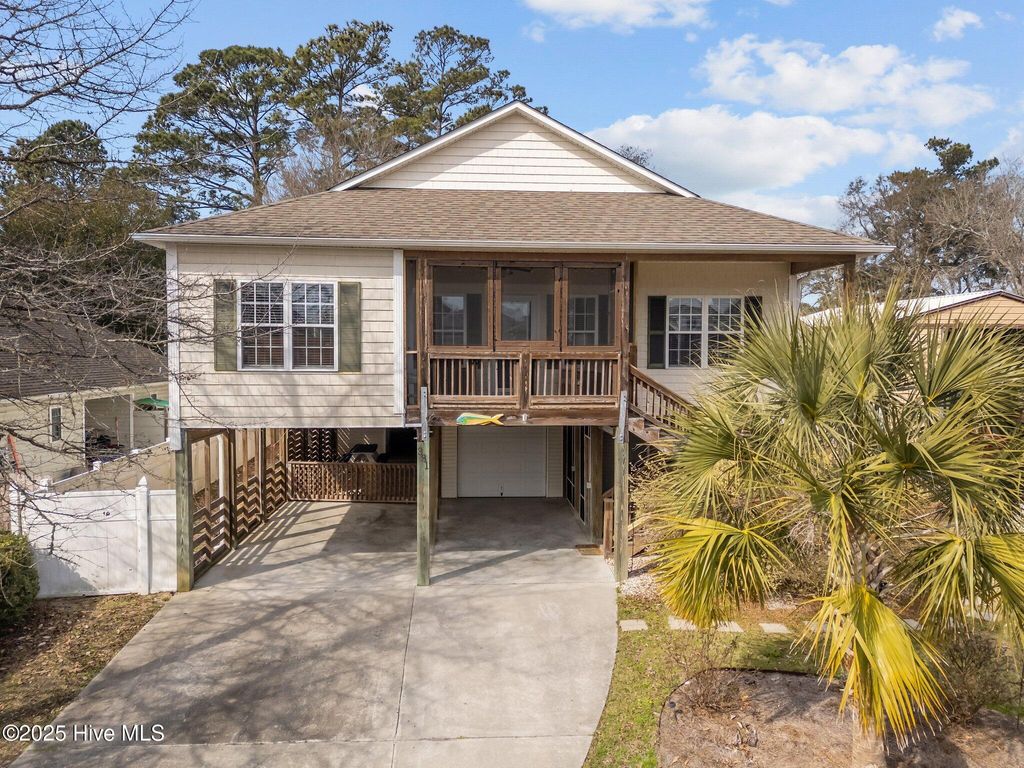 Photo of 331 NE 49th Street, Oak Island, NC 28465 (MLS # 100491553)