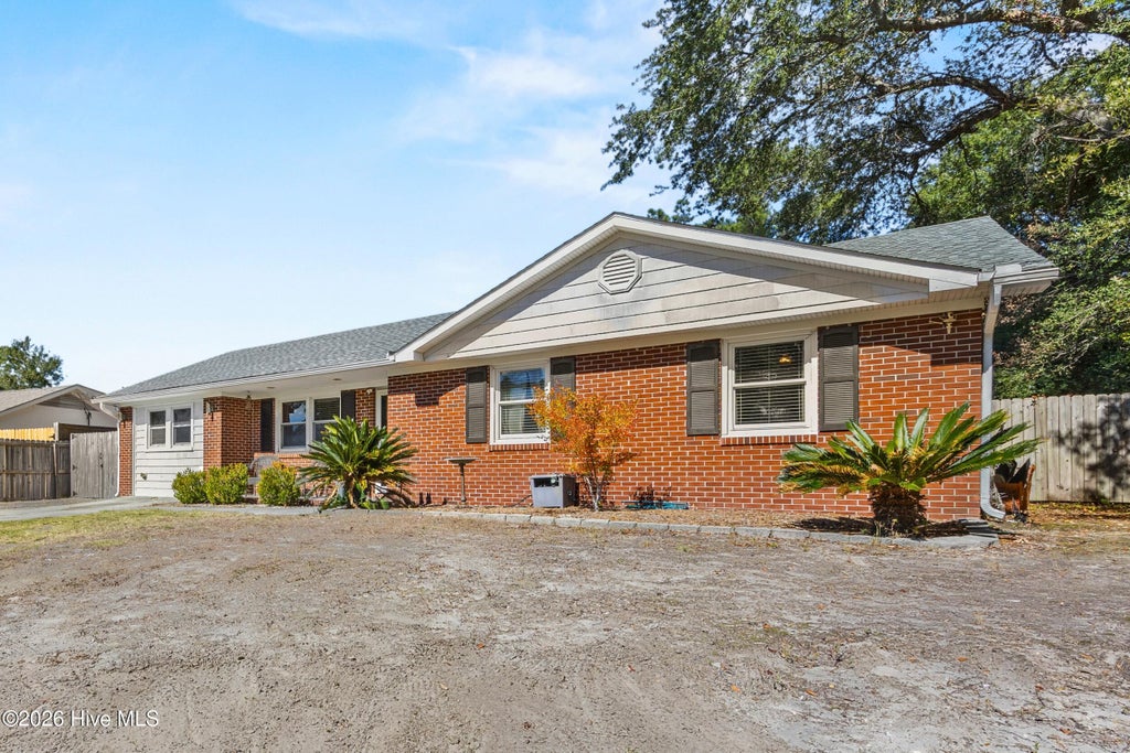Photo of 438 Cathay Road, Wilmington, NC 28412 (MLS # 100612770)