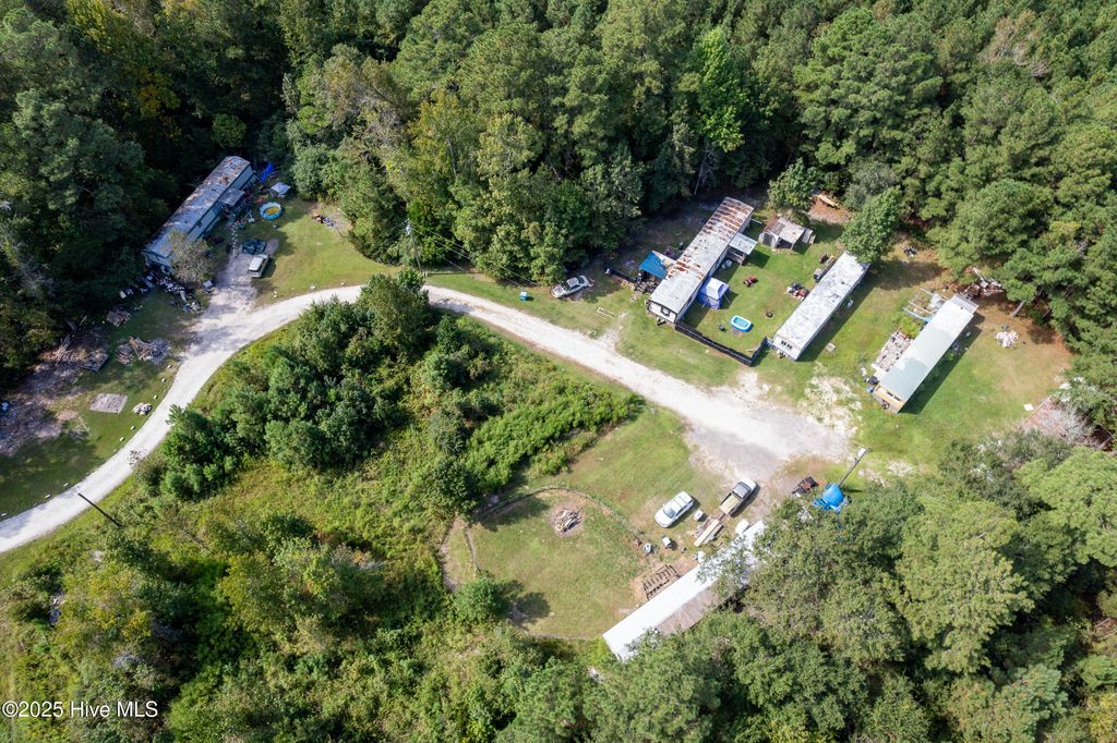 Photo of 141 Bronco Lane, Jacksonville, NC 28540 (MLS # 100541887)