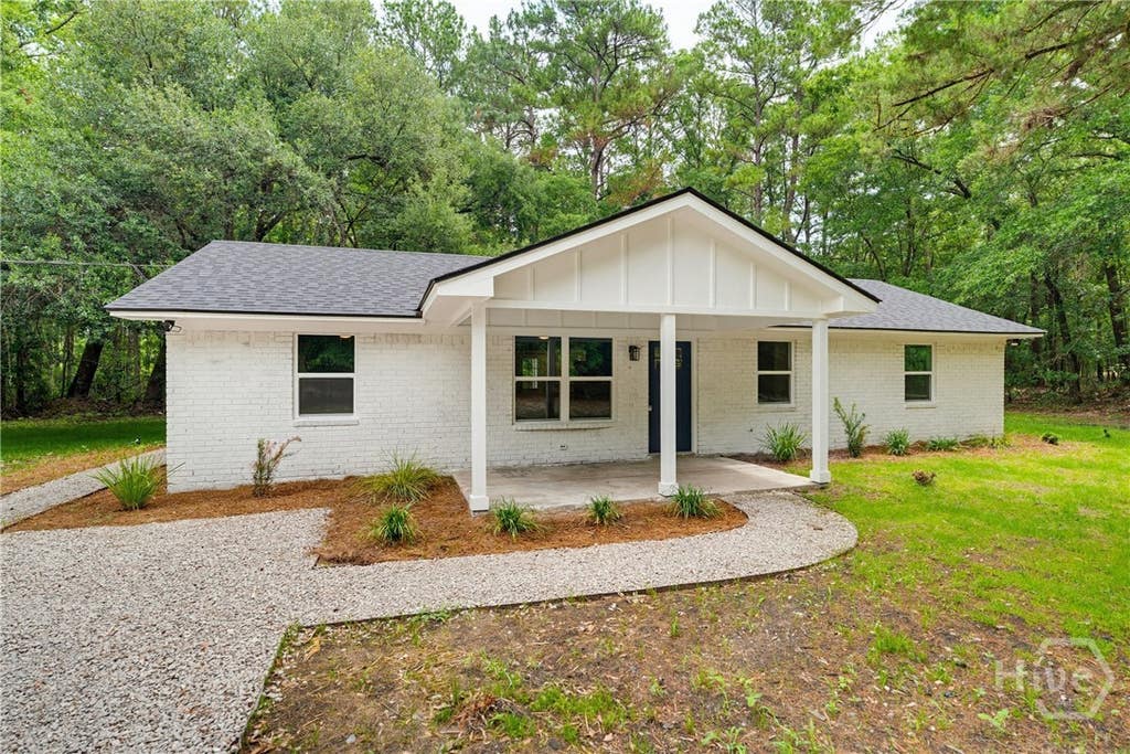 Photo of 95 Fox Lane, Ridgeland, SC 29936 (MLS # SA357969)