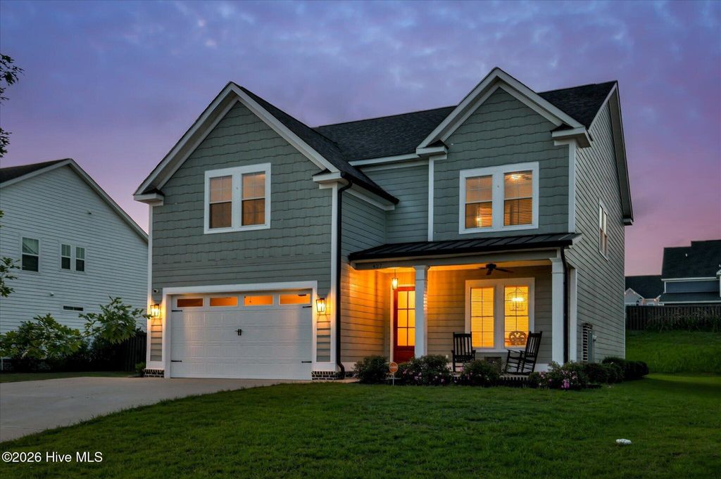 Photo of 427 Woodlawn Street, Evans, GA 30809 (MLS # 100582054)