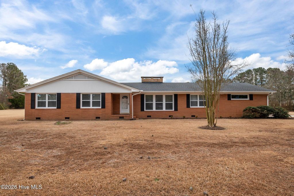 Photo of 2689 Nc 121 Highway, Farmville, NC 27828 (MLS # 100550159)