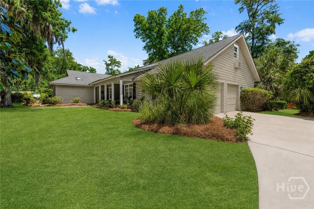 Photo of 12 Sutton Road, Savannah, GA 31419 (MLS # SA353039)