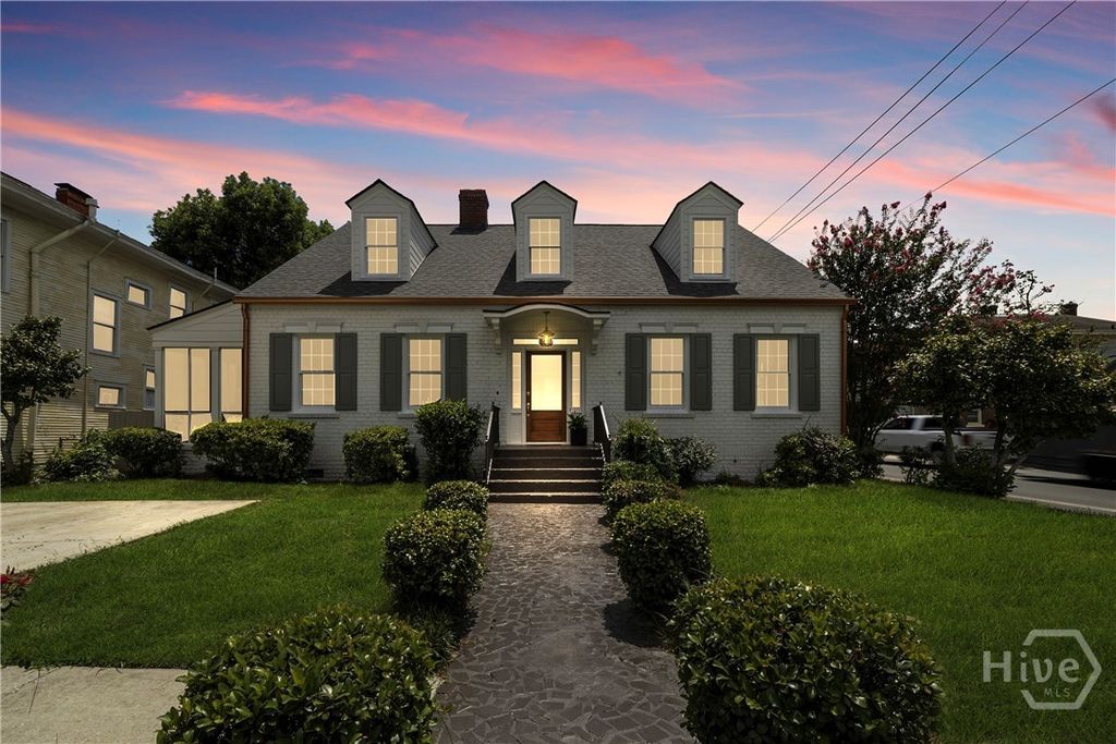 Photo of 501 E 41st Street, Savannah, GA 31401 (MLS # SA347064)