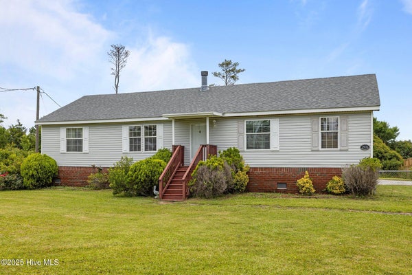 2976 CEDAR ISLAND RD, CEDAR ISLAND, NC 28520 - Image 2be899eb2276b0fbd4971e6dcd68d16b/399456978