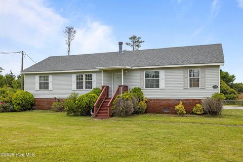 Homes For Sale - 2976 Cedar Island Road<br/> Cedar Island, NC 28520