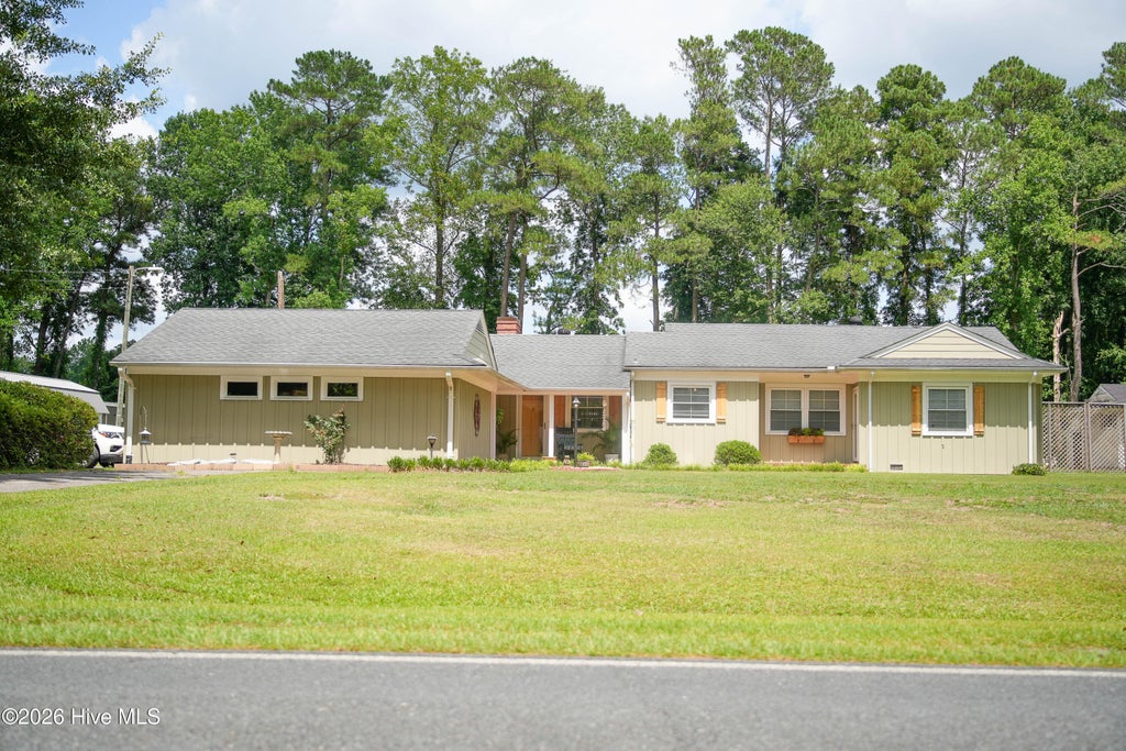 Photo of 5237 Bell Williams Road, Currie, NC 28435 (MLS # 100585943)