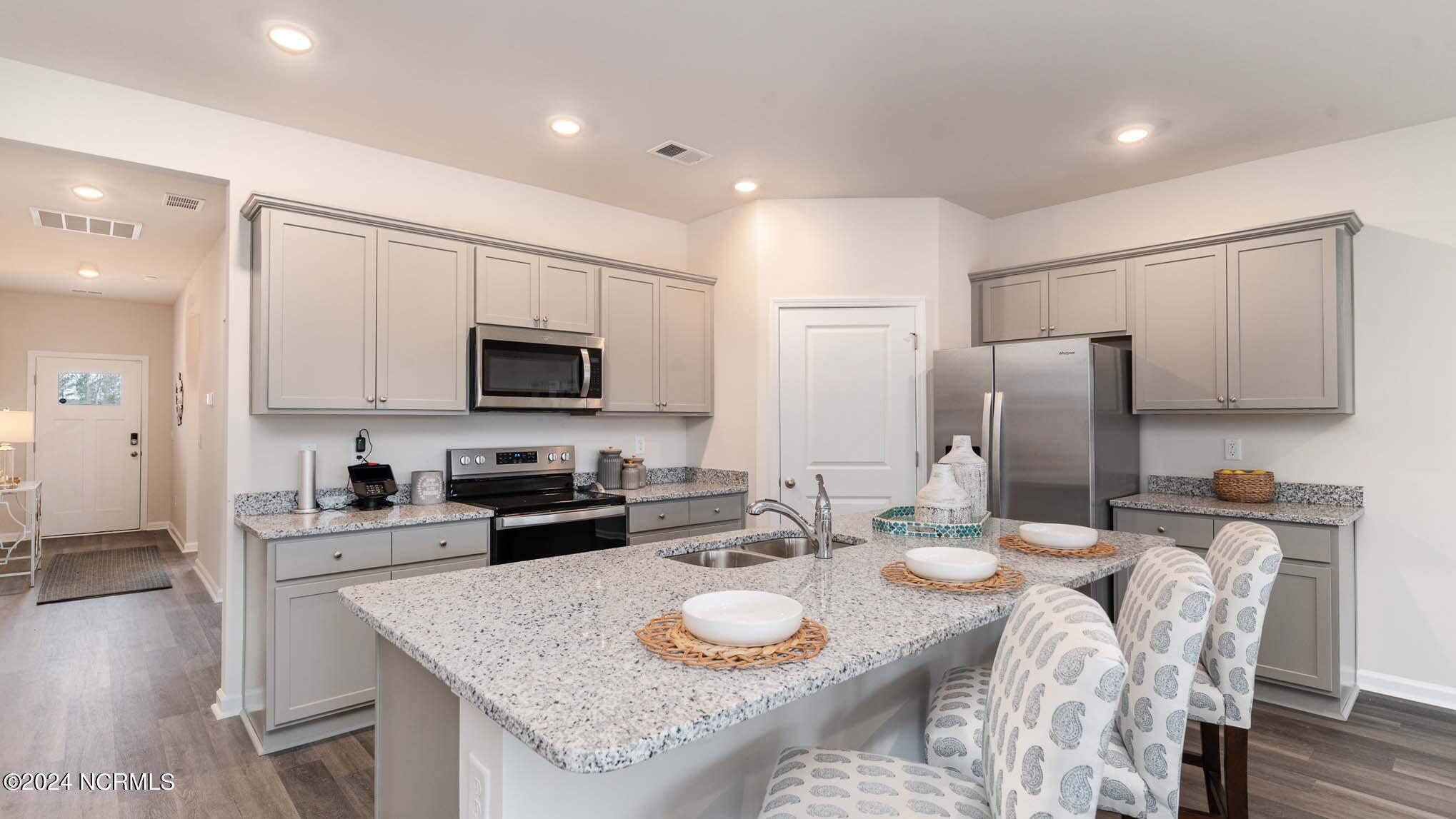 1268 Woodhouse Drive NW