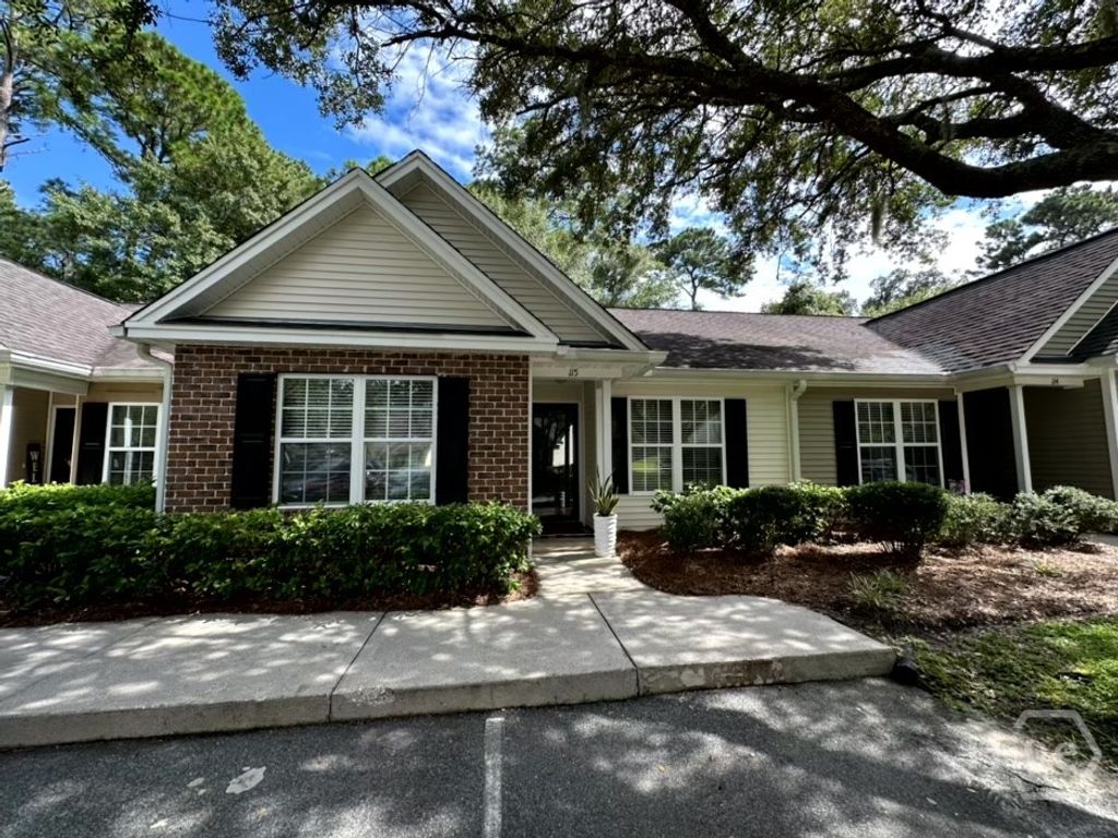 Photo of 115 River Pointe Dr, Savannah, GA 31410 (MLS # SA337516)