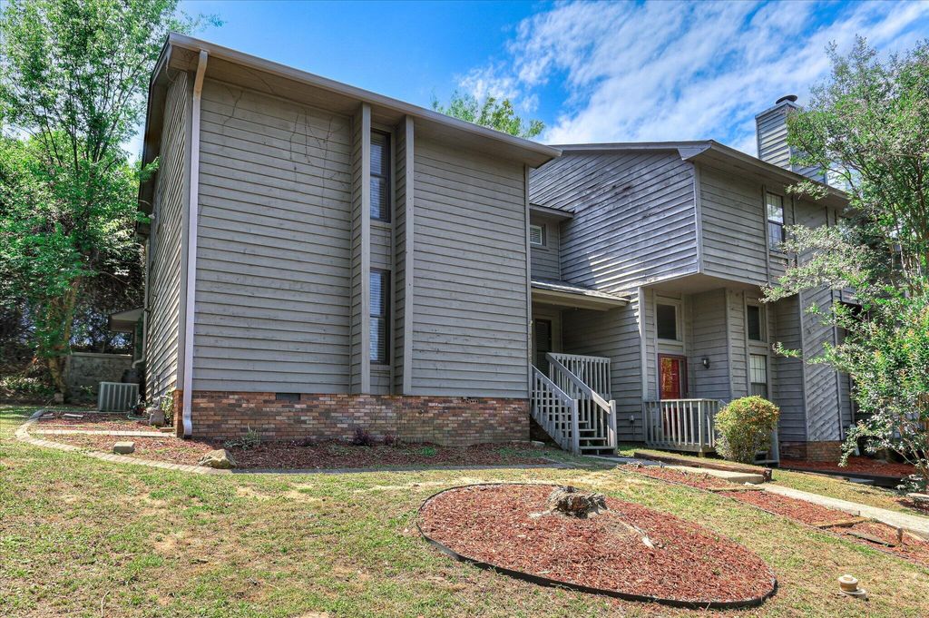 Photo of 3126 Village West Drive, Augusta, GA 30907 (MLS # 555601)