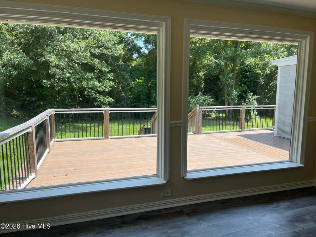 Photo of 220 Edgewood Drive, Jacksonville, NC 28546 (MLS # 100596376)