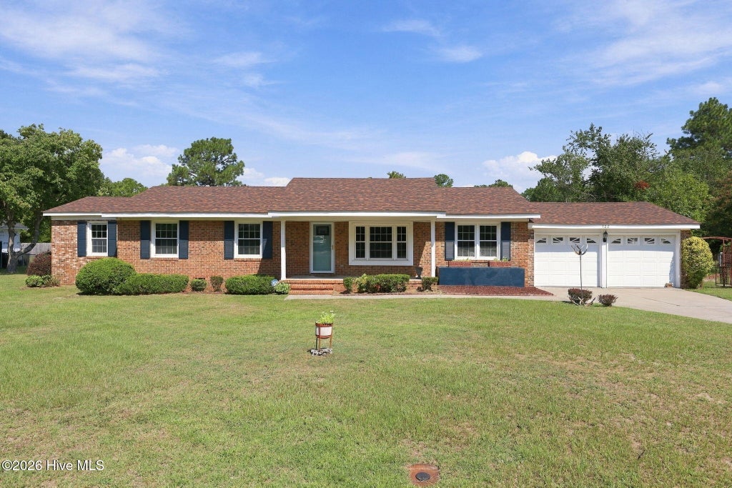 Photo of 122 Forest Drive, Aberdeen, NC 28315 (MLS # 100576699)