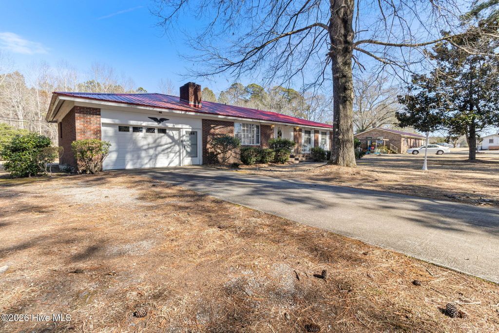 Photo of 111 Bateman Street, Plymouth, NC 27962 (MLS # 100564592)