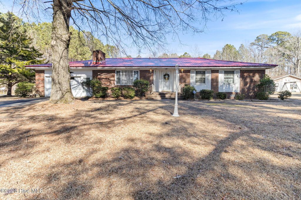 Photo of 111 Bateman Street, Plymouth, NC 27962 (MLS # 100564592)