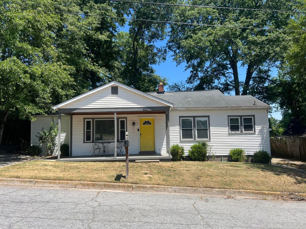 Photo of 602 Heard Avenue, Augusta, GA 30904 (MLS # 555217)