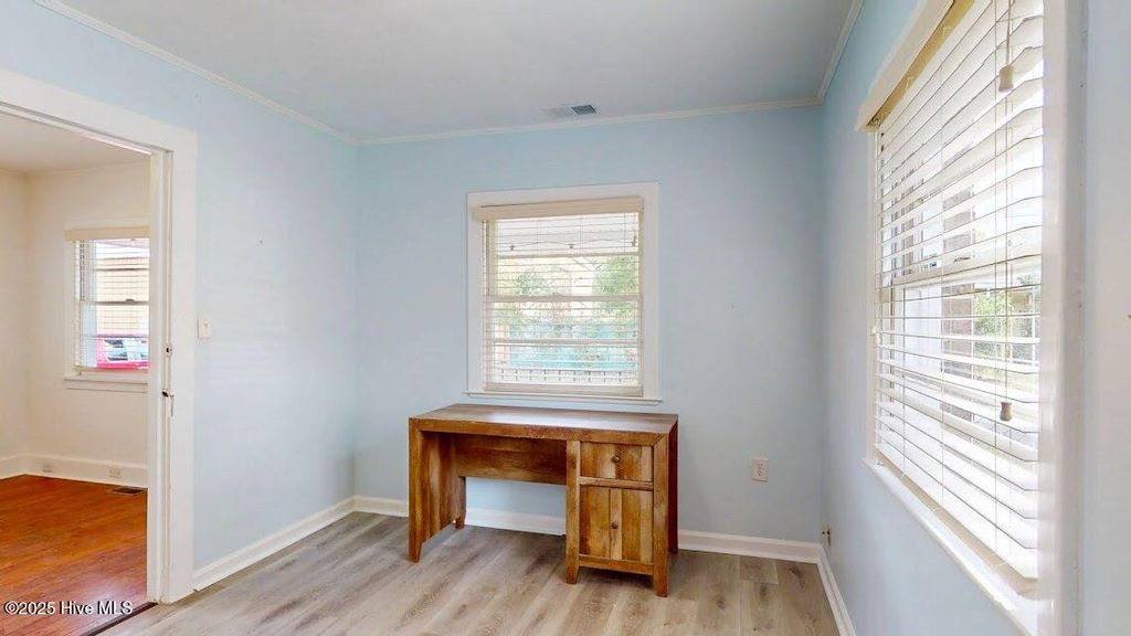 Photo of 305 Montgomery Avenue, Wilmington, NC 28405 (MLS # 100540630)