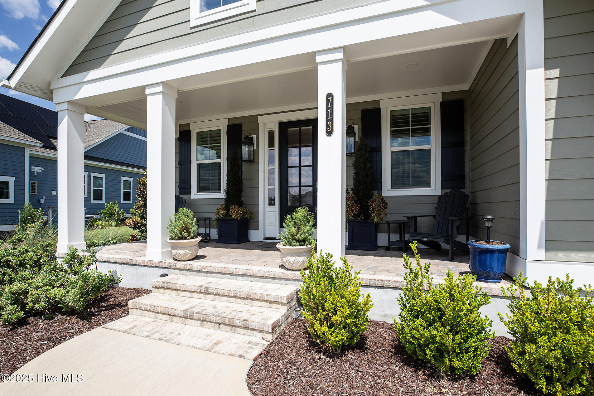713 Cecil Point