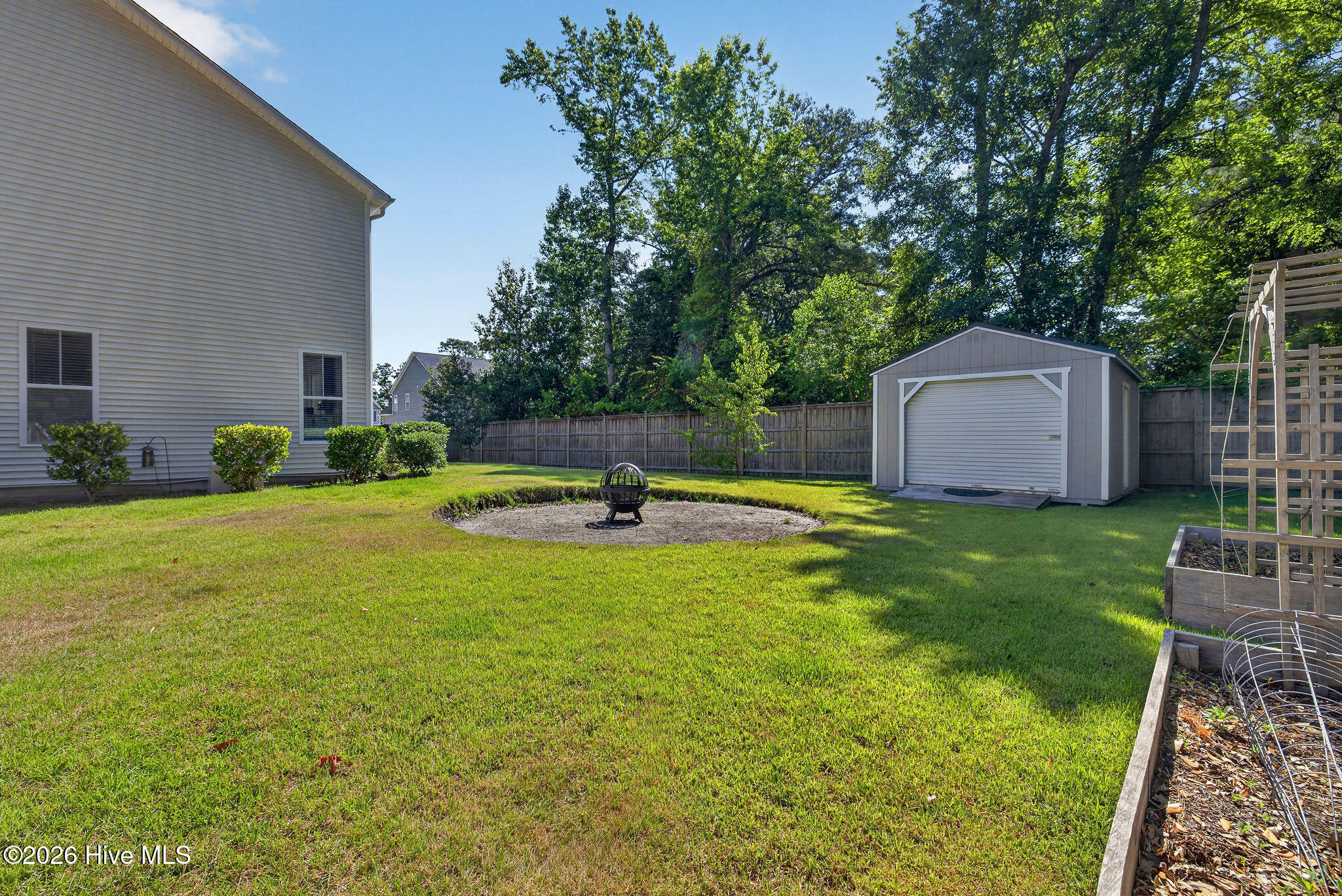5425 Sharp Acorn Court