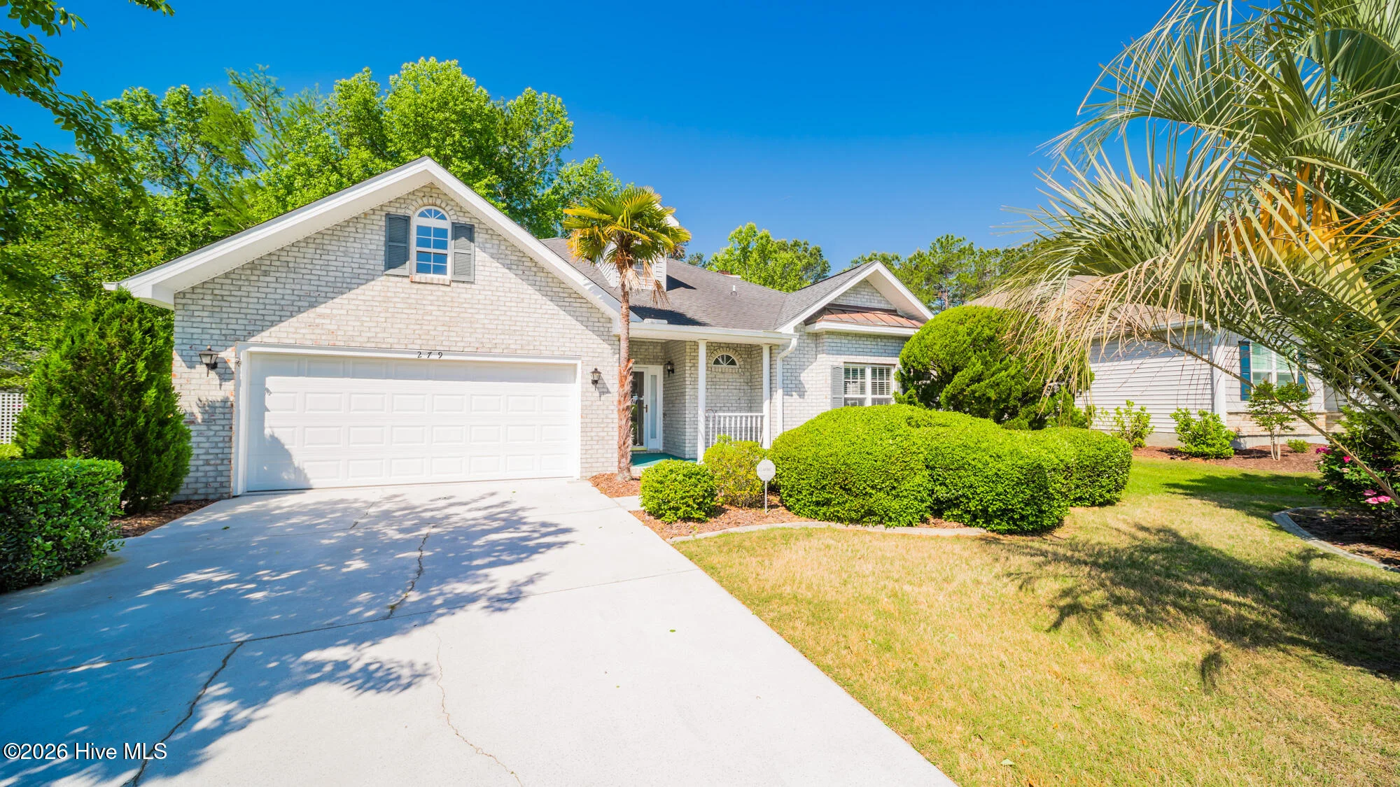 279 Ravennaside Drive NW