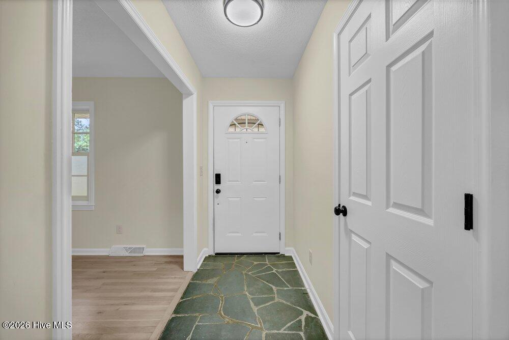 521 Baytree Road