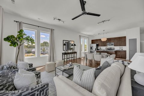 Tiny photo for 314 Davis Street #Unit 301, Wilmington, NC 28401 (MLS # 100561607)