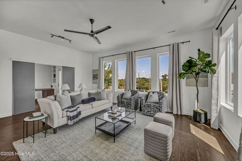 Tiny photo for 314 Davis Street #Unit 301, Wilmington, NC 28401 (MLS # 100561607)