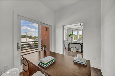 Tiny photo for 314 Davis Street #Unit 301, Wilmington, NC 28401 (MLS # 100561607)